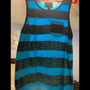 Men’s Tank size large